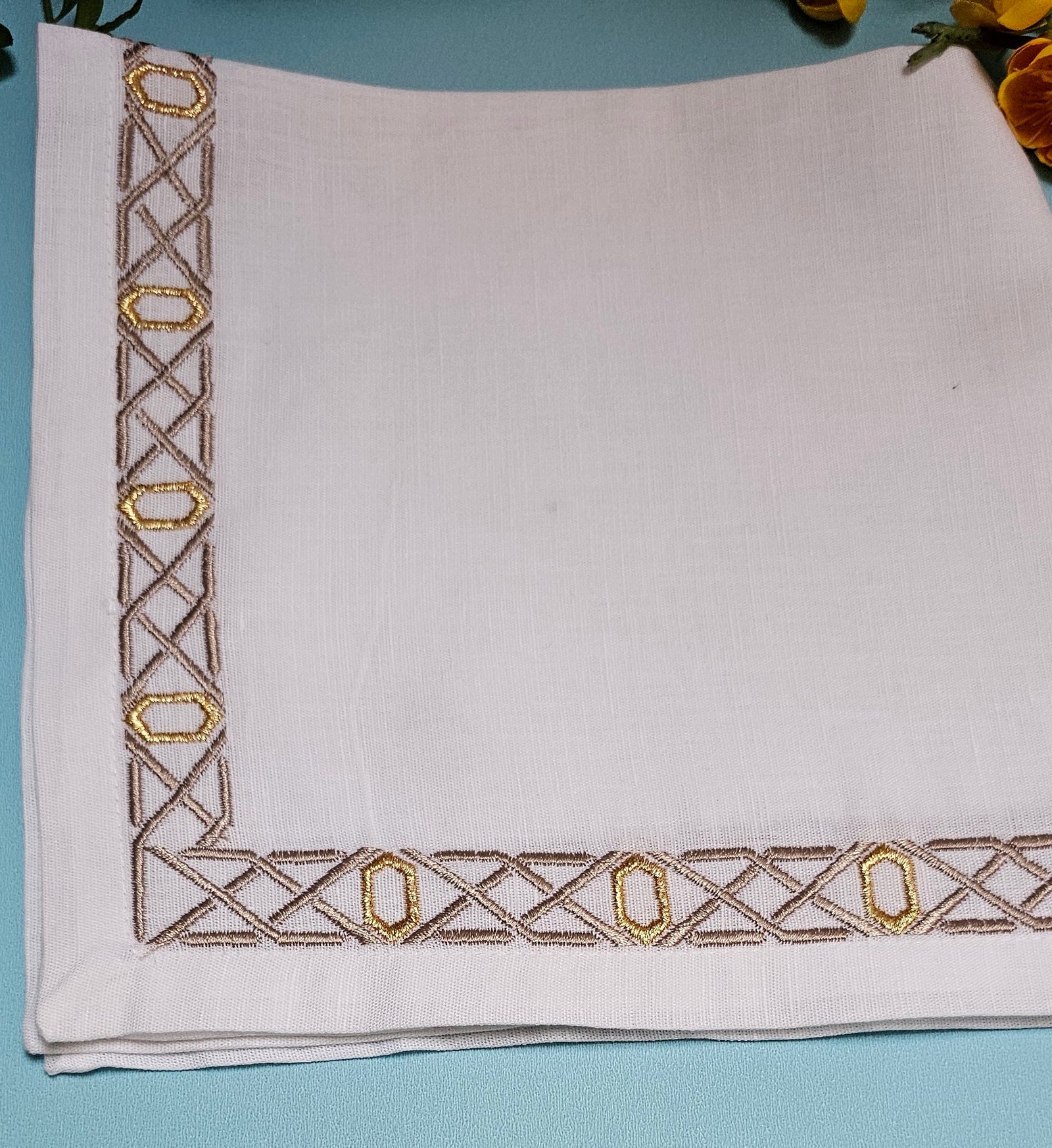 Golden Trellis - Image 3